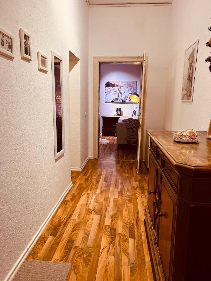 Charmante Ferienwohnung In Dresden Striesen - Frau Pie Appartement Exterior foto